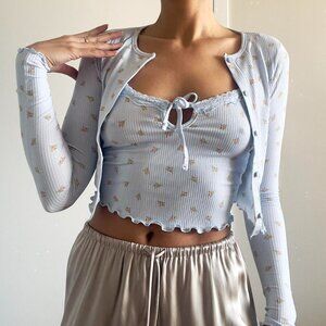 Pastel baby blue floral cropped ribbed lace trim cami and cardigan set | Size S